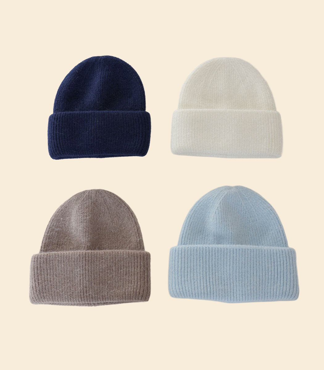 Holiday Gift Set | T-shirt + Beanie + Hair Clip + Card