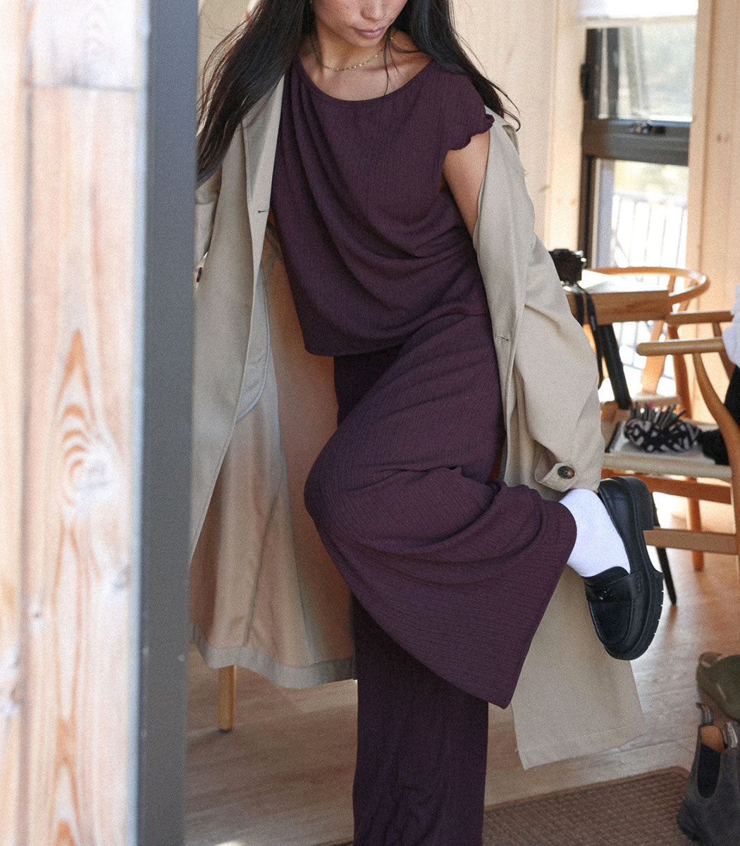 Textured Wide Leg Pants | FLOWY - PRUNE