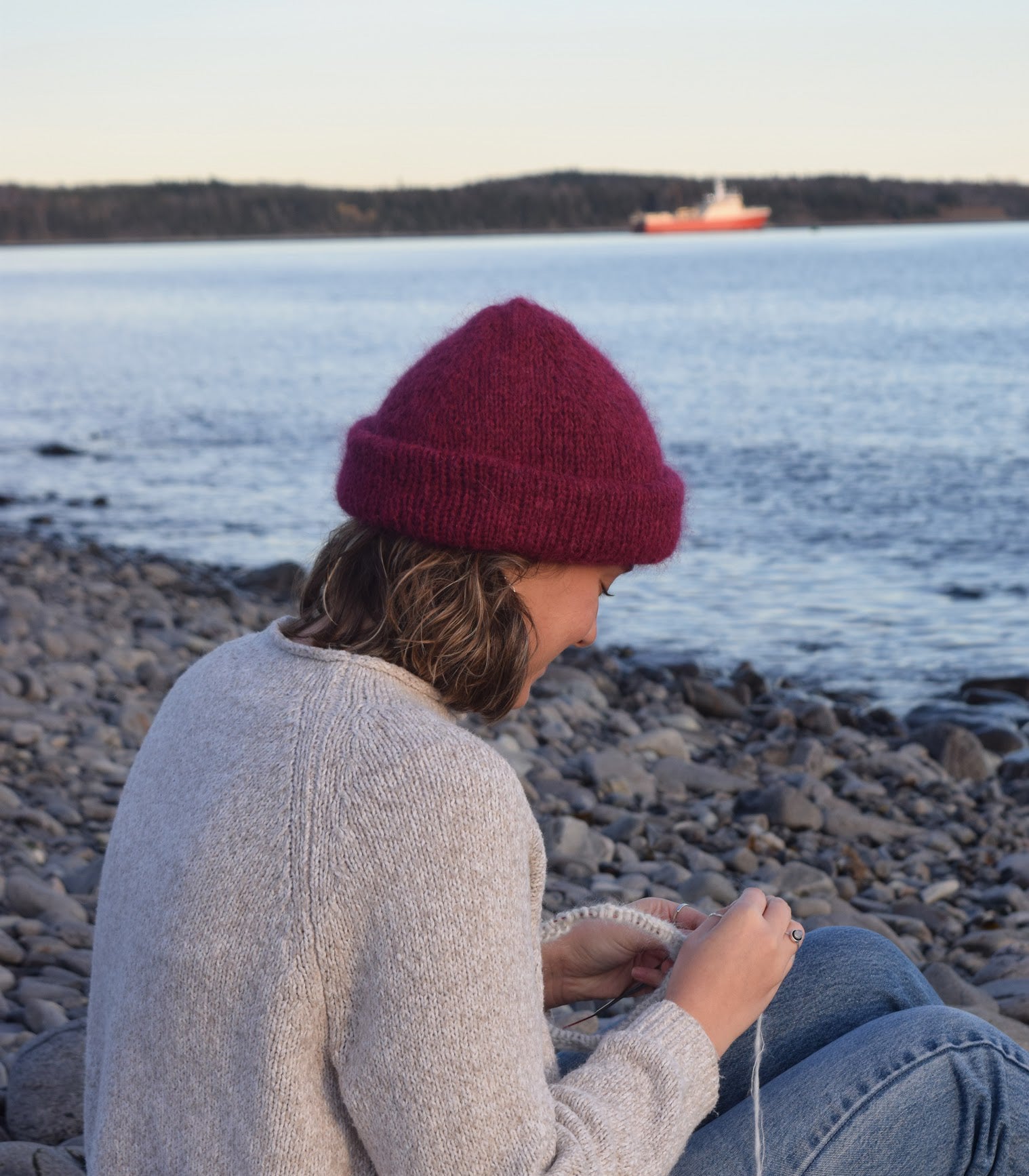 Tuque ALPAGA Fluffy | FRAMBOISE - Raphi Tricote x Othersea