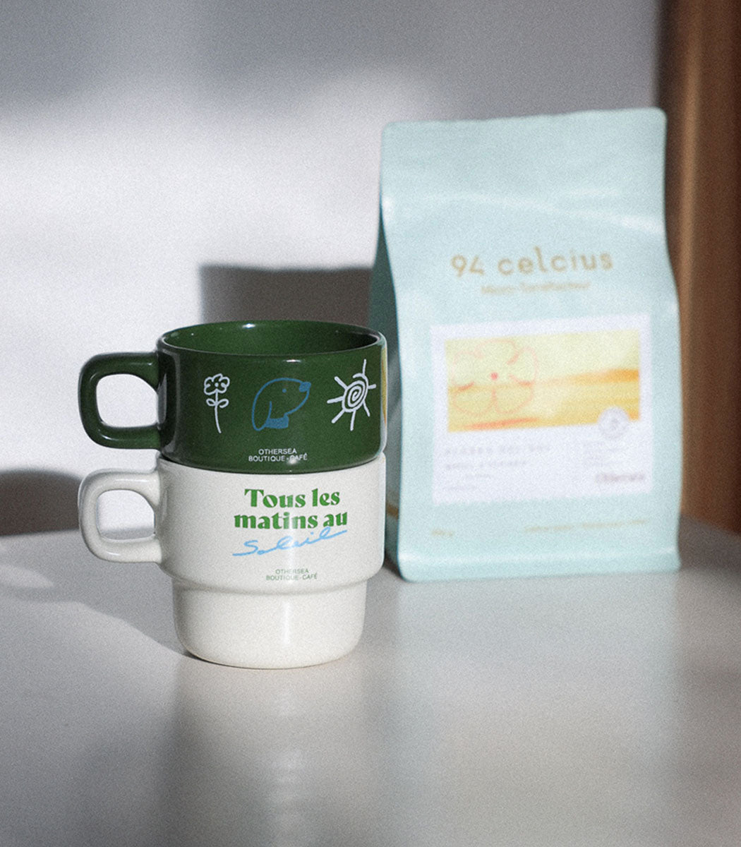 Ensemble de deux tasses empilables & un sac de Café Flores del Sol | Vert & Blanc