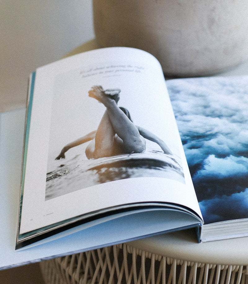 Book "Surf like a girl"